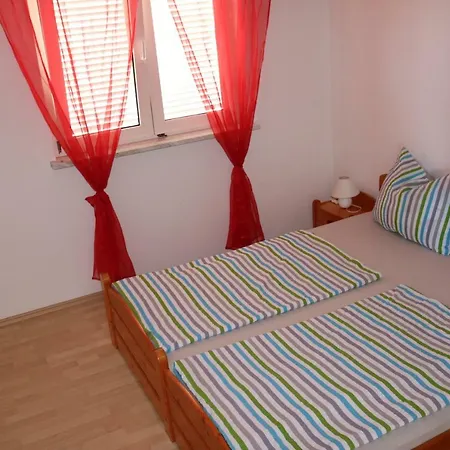 Apartament Eklis Mandre