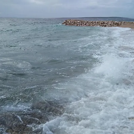 Eklis Apartamento Mandre