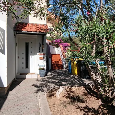 Apartamento Eklis Mandre