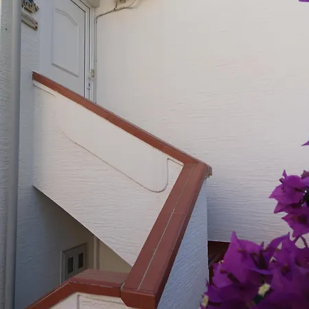 Eklis * מאנדרה