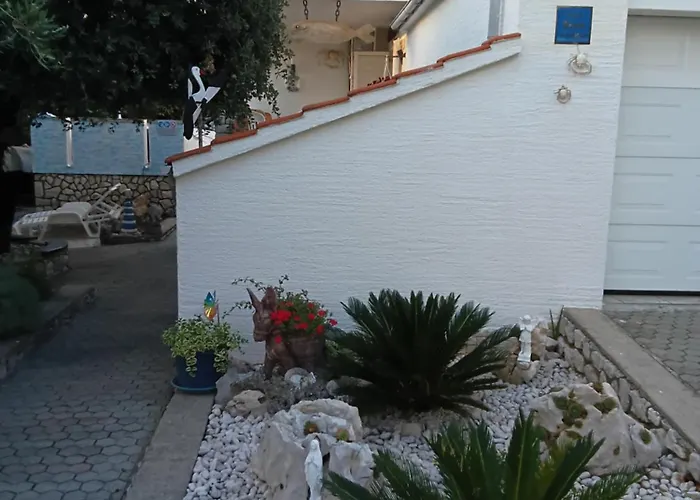 Eklis Apartman